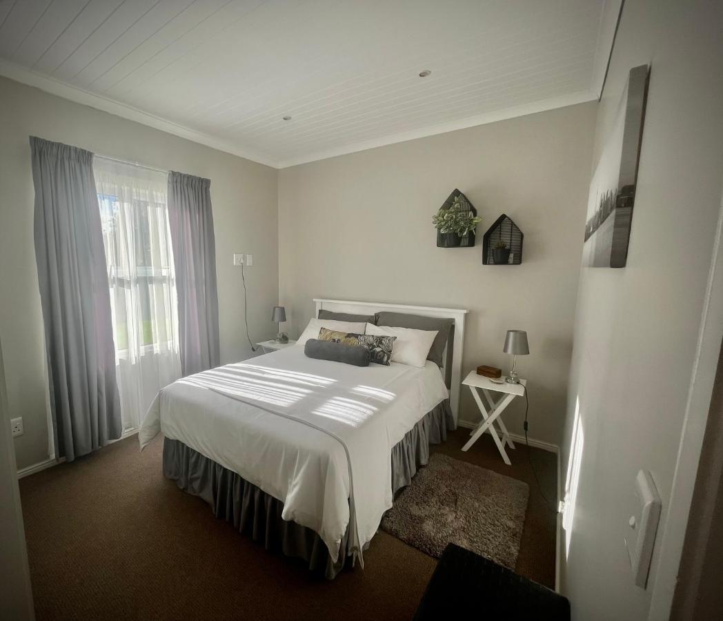 Serenity Self-Catering 2-Bed Unit Hermanus Kültér fotó
